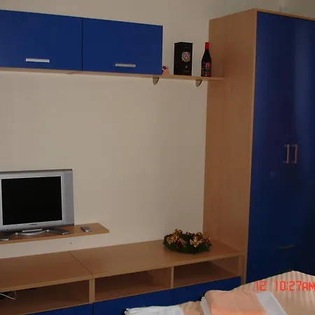 Vestec 3*